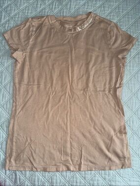 Calvin Klein Women's Short Sleeve Crewneck Tee in Light Taupe